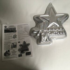 Wilton Hannah Montana Cake Pan # 2105-4060 Disney TV Show Pop Singer